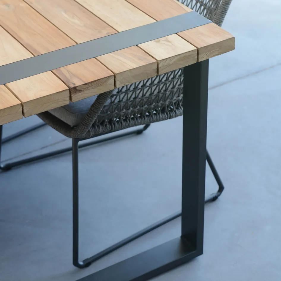 Alto 0001 Alto detail