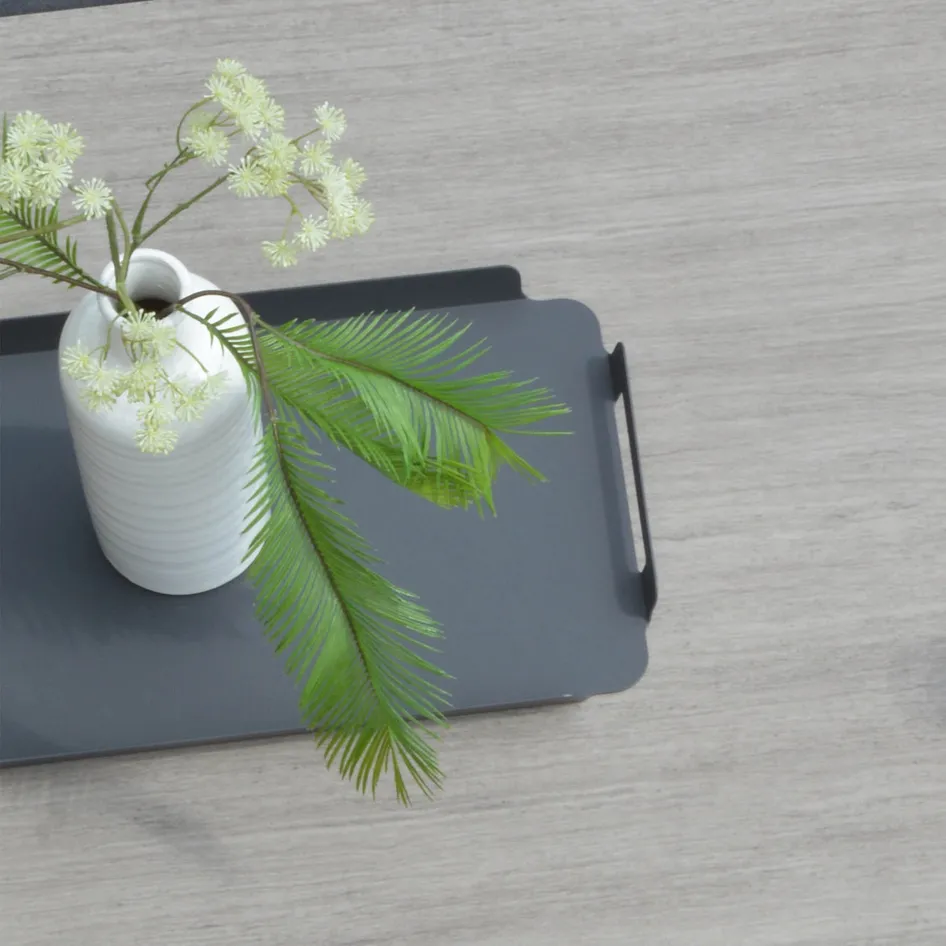 Maya 0000 Maya serving tray detail