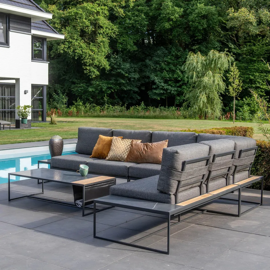 Atlas 0004 4 SO Patio 01