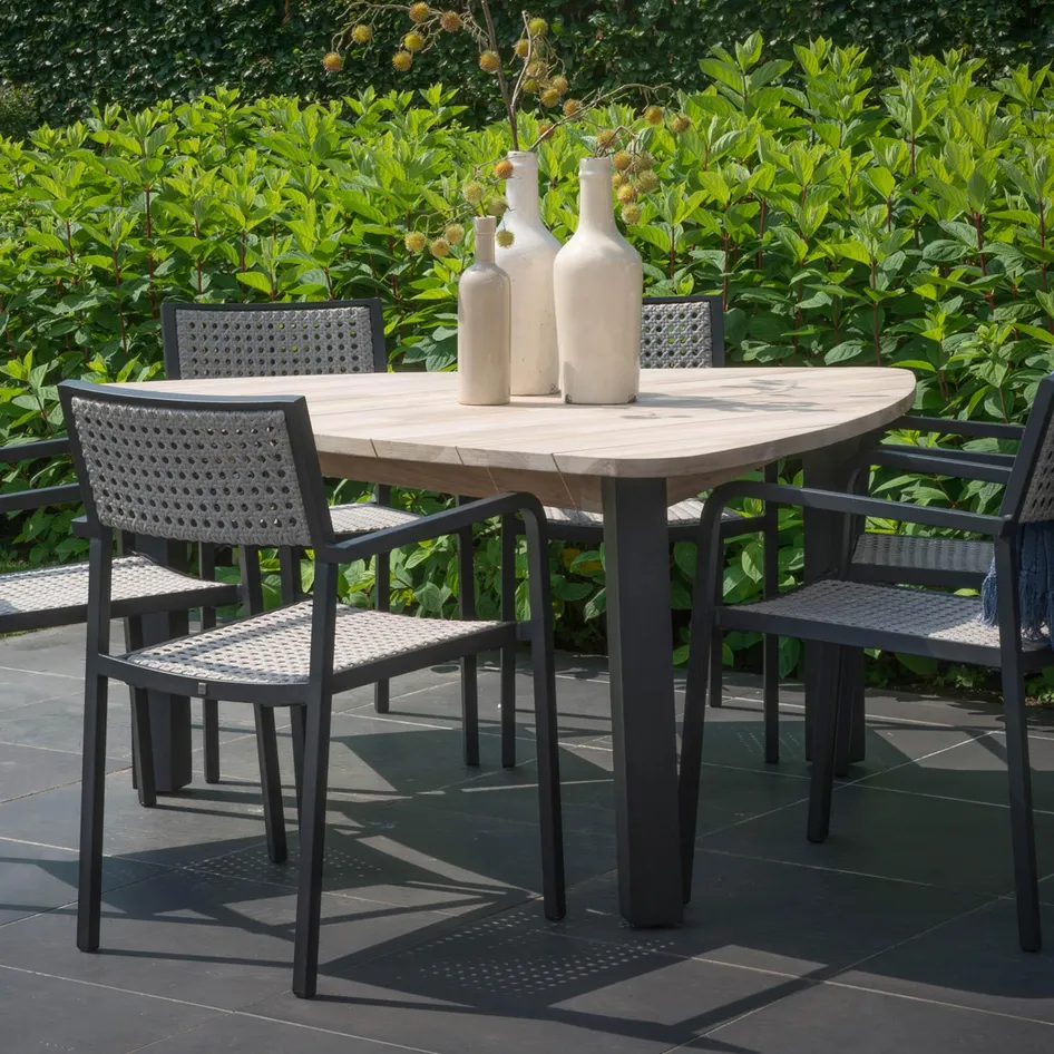 Derby 0004 Coruna derby triangle