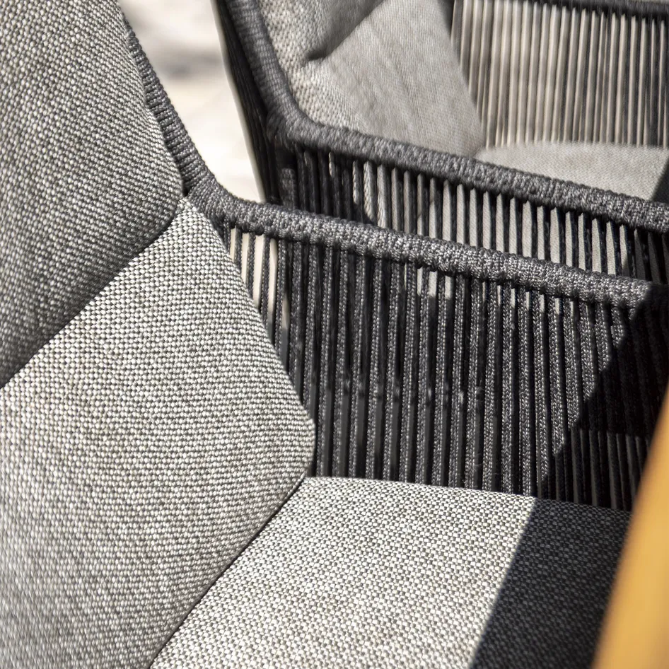 Primavera 0002 Primavera dining detail 01