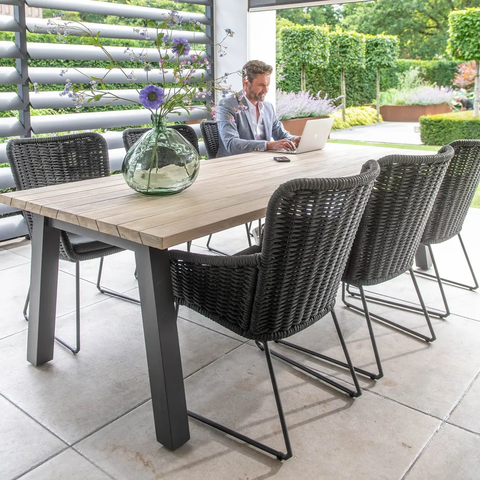 Wing 0006 4 SO Wing Dining 17