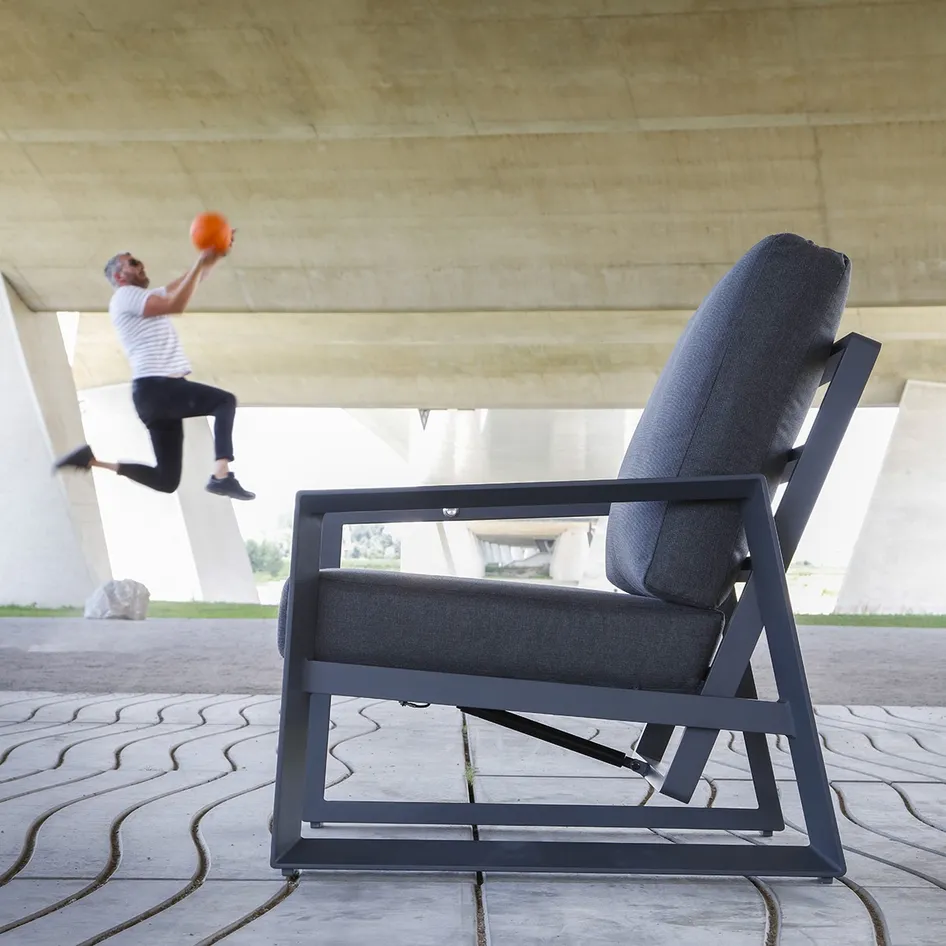 Dazzling reclining lounge chair outdoor scene 05