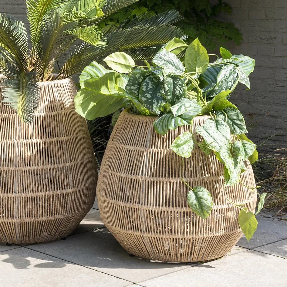Lorenzo planters natural 01