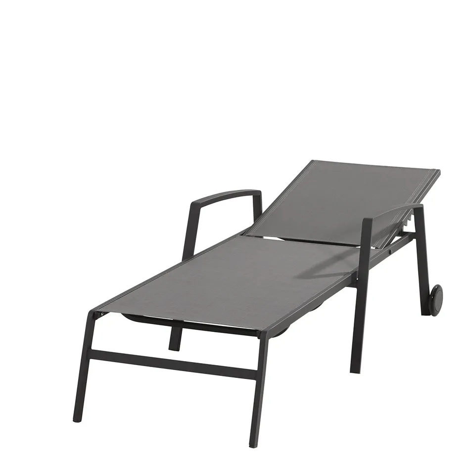 Solana sunbed with wheels matt carbon 06