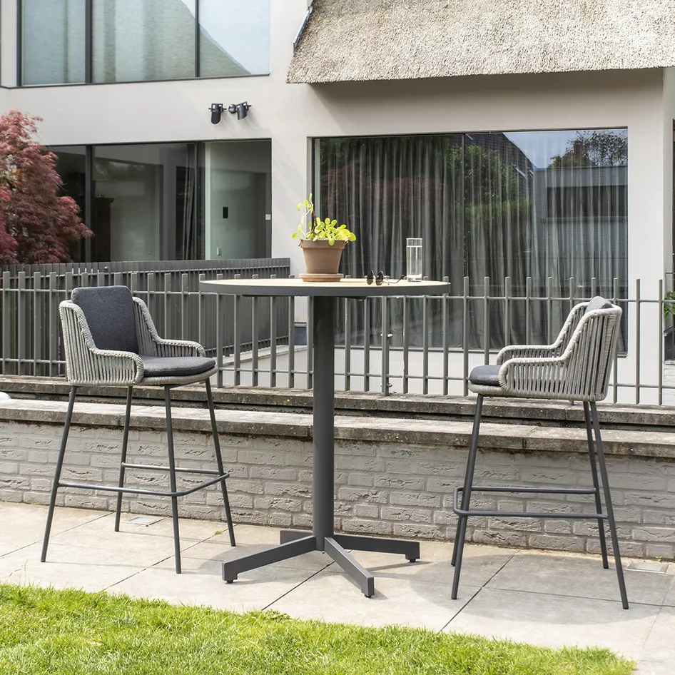 Sierra barchair with Fiesta bartable 01