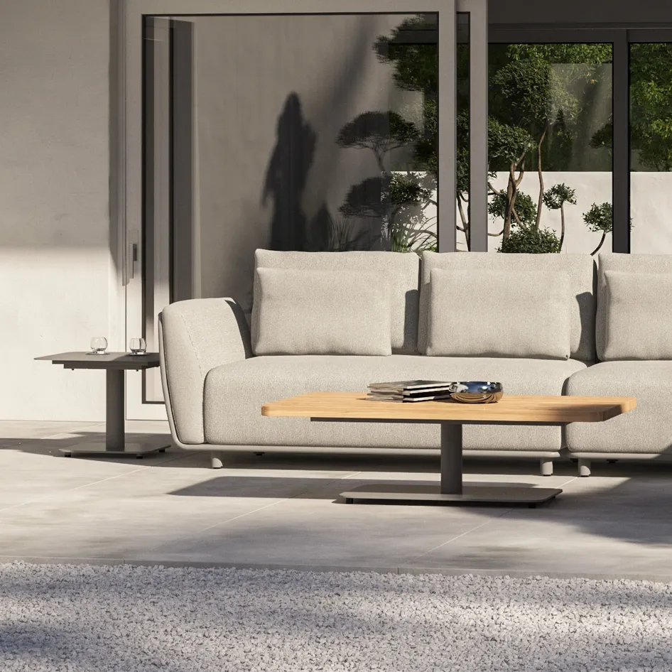 Plato tables outdoor 01