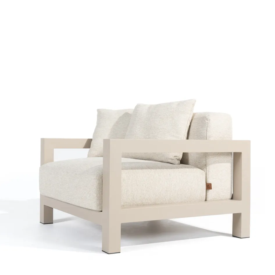 Raffinato living chair latte prespective with shadow 01