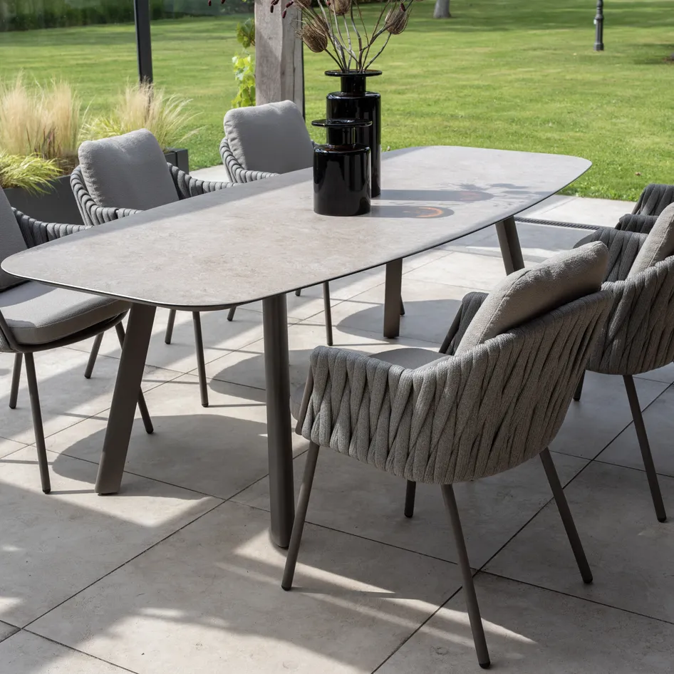 Cannes dining set terre with Manolo table 01