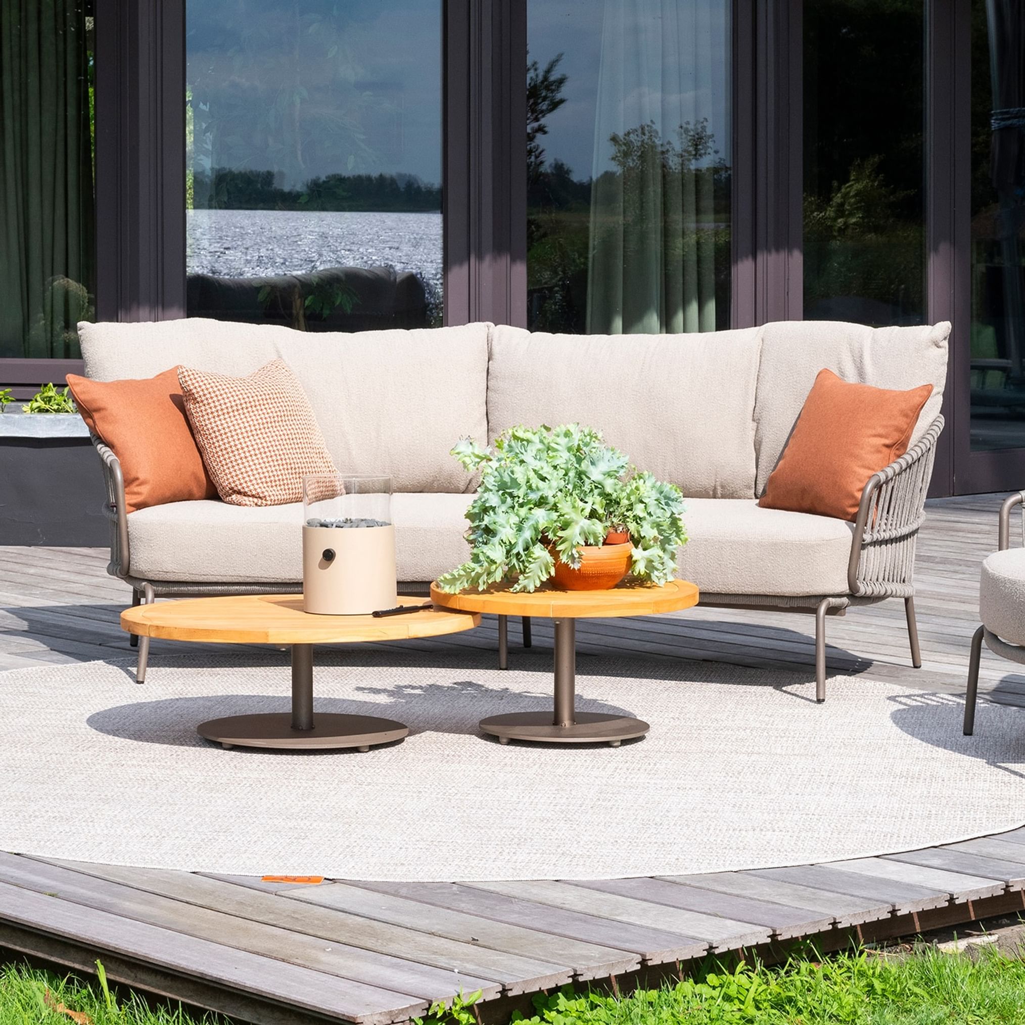 Capalbio lounge bank