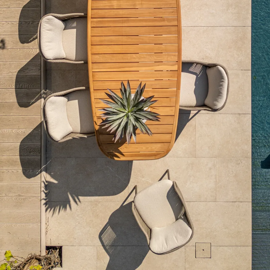 Bernini dining set top