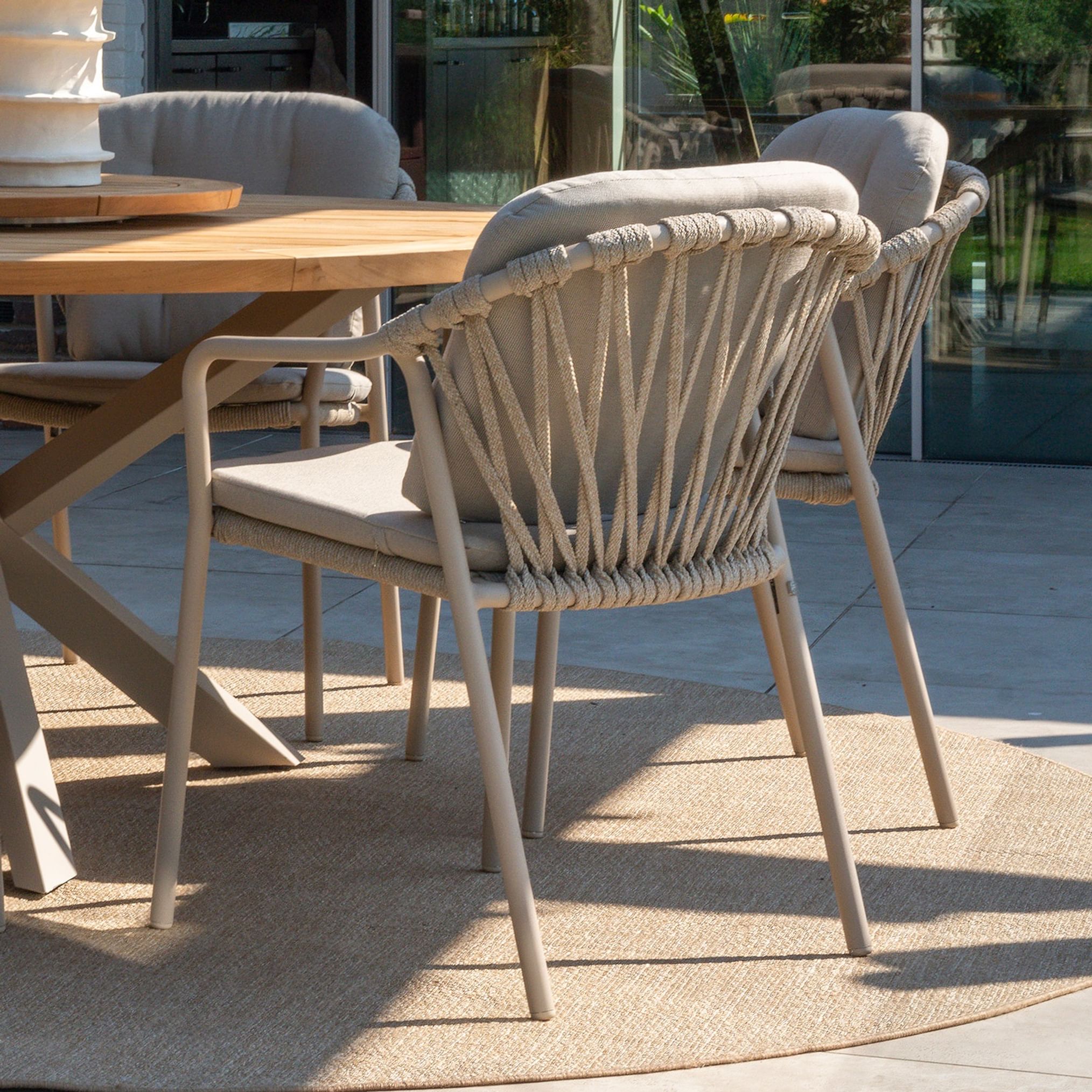 Manitoba dining stoel